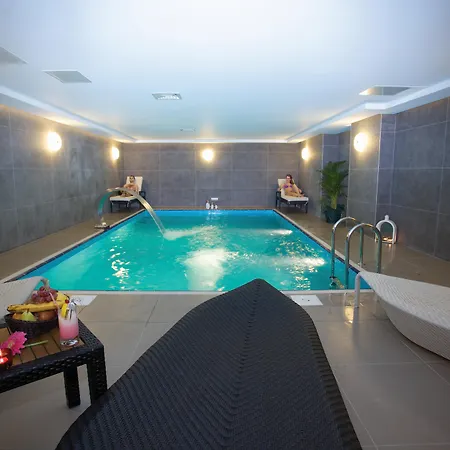 The Time Old 4* Istanbul