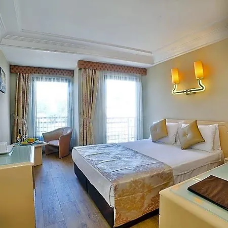 Hotel The Time Old