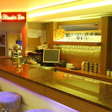 Otel The Time Old 4*