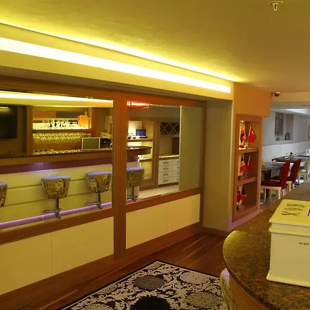 The Time Old 4* Istanbul