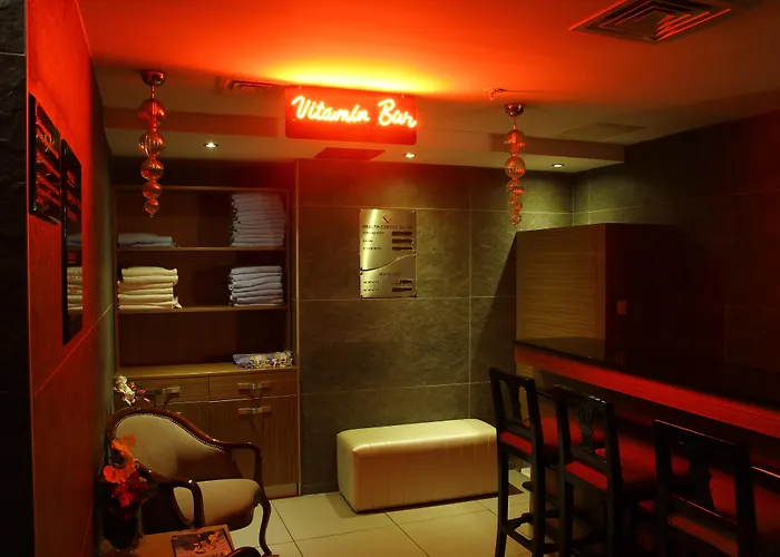 Hotell The Time Old 4*