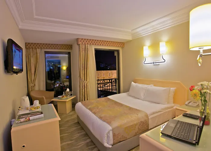 The Time Old Hotell 4*