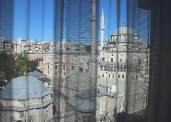 The Time Old 4* Istanbul