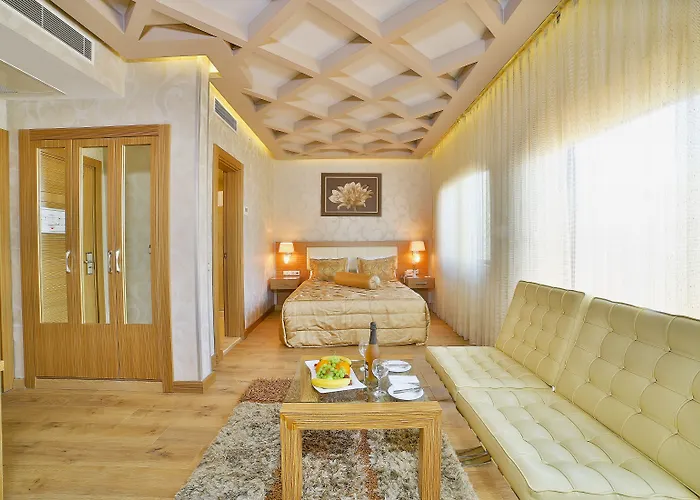 The Time Old Hotell 4*